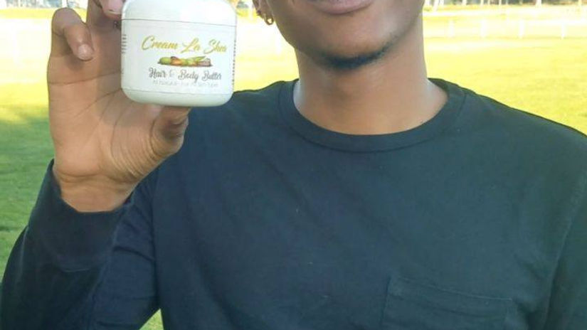 Moisturize your skin with Cream La Shea's body butter

Benefits include: 
- Reducing the appearance of dark marks/ scars
- Rapid healing of cuts and tattoos
- Enhances appearance of tattoos 
- Antibacterial, Antifungal, Antimicrobial 
- Adds natural